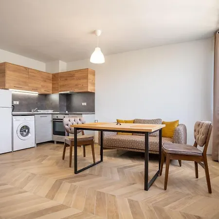 Aparthotel Amarant Aparts